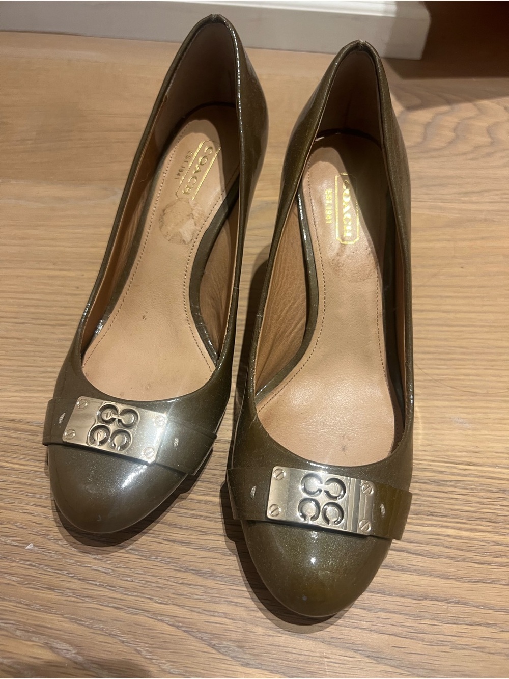 Coach Olive Green Patent Leather Logo-Plate Pumps